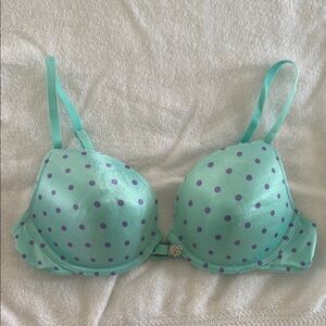 Victoria's Secret Green and Purple Bra with Adjustable Straps